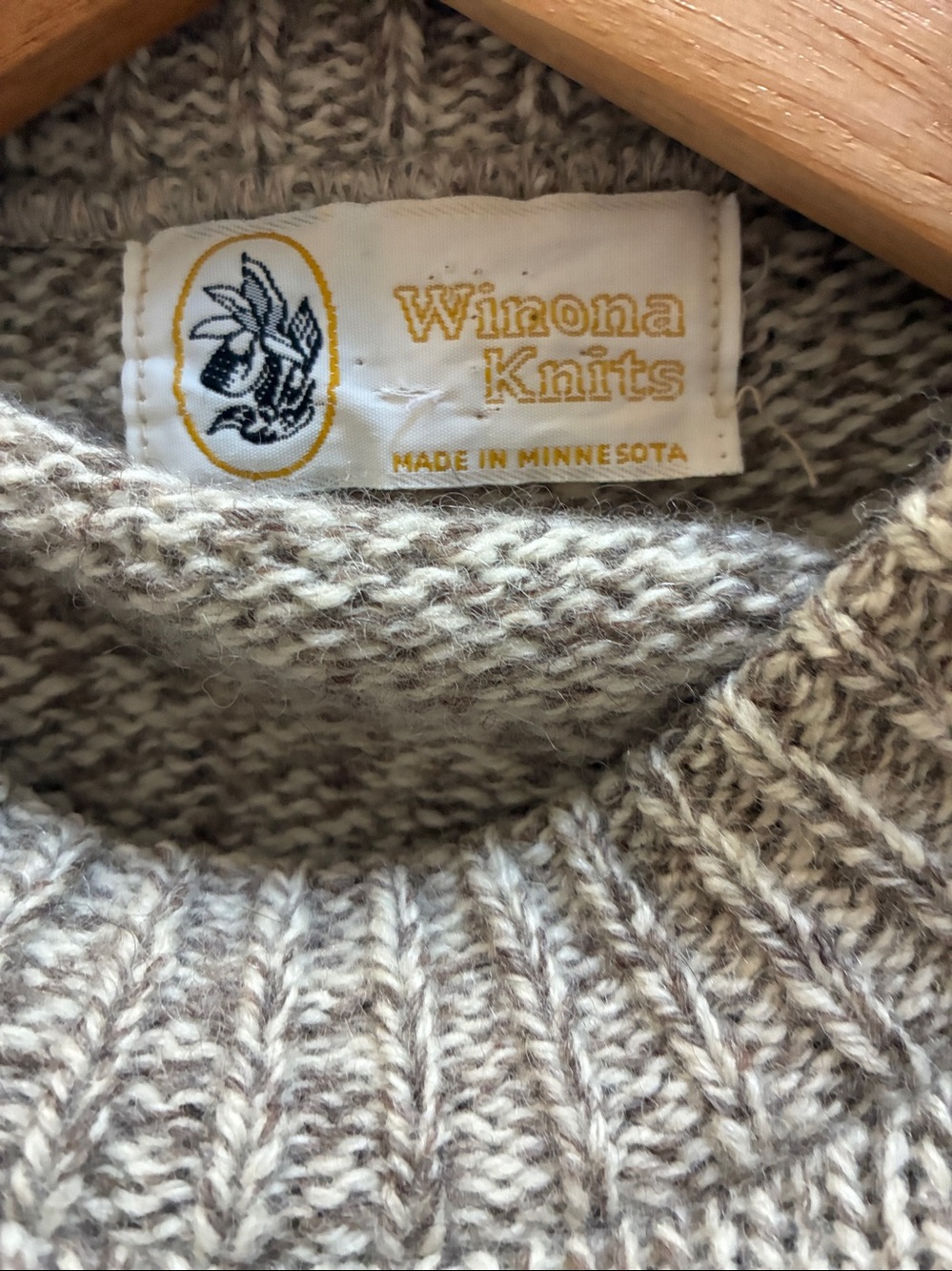 Vintage Winona Knits Women’s Crewneck Sweater. - Picture 5 of 6